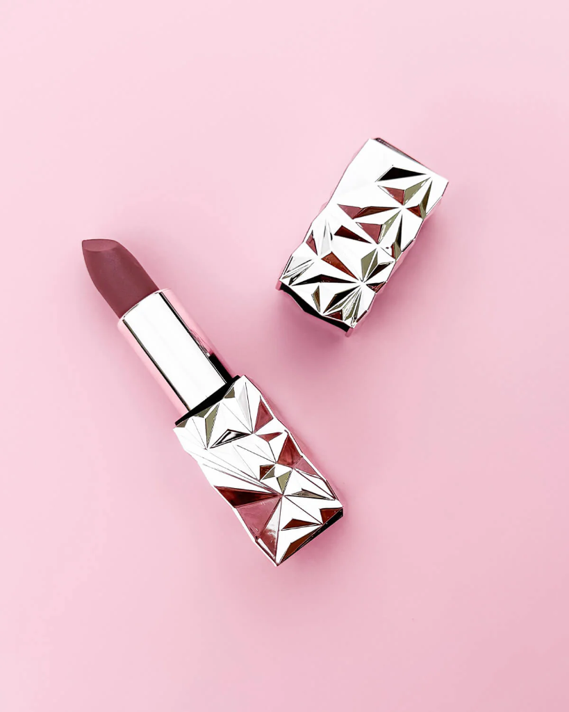 BES - CRUSH - Brunette Fetish